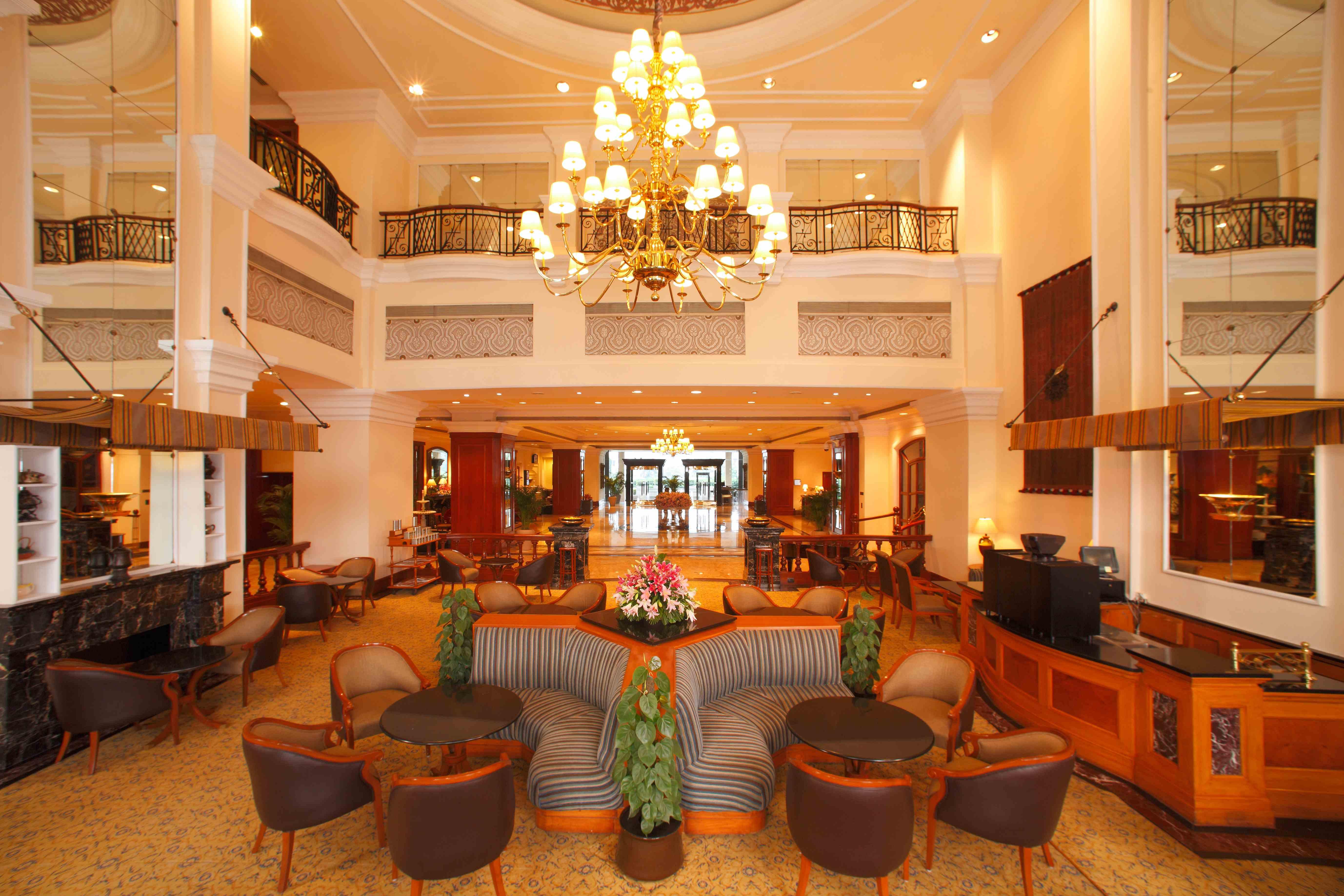 فندق إيروس نيودلهي، نهرو بلاس المظهر الخارجي الصورة